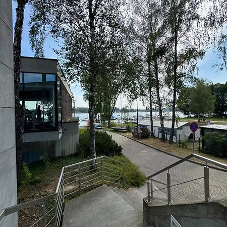 Ukiel Lake Premium Lejlighed
